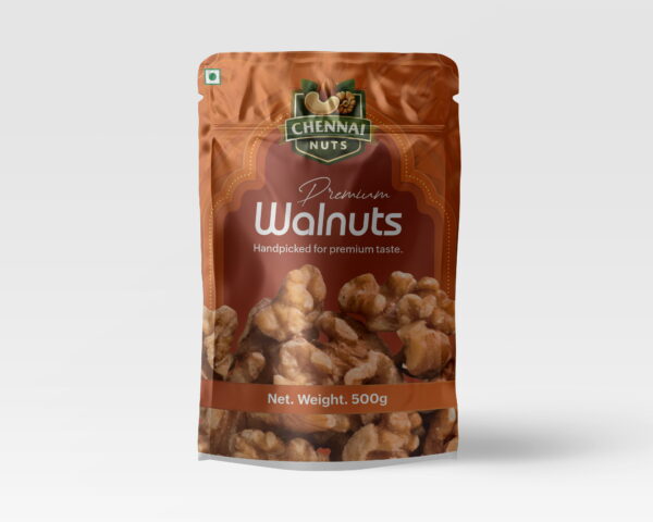 Walnut Kernels - Chile 2 Piece (Light Halves)